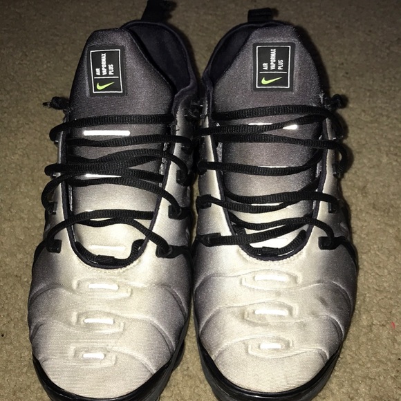 COPY - Nike Vapormax Plus - Picture 2 of 7